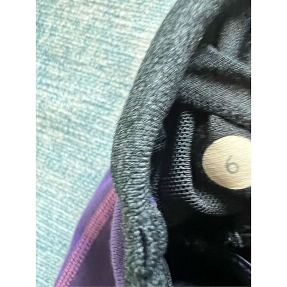 Lululemon Purple w Dark Heathered Gray Trim Ujjayi Y Tank II Size 6 - Picture 3 of 6